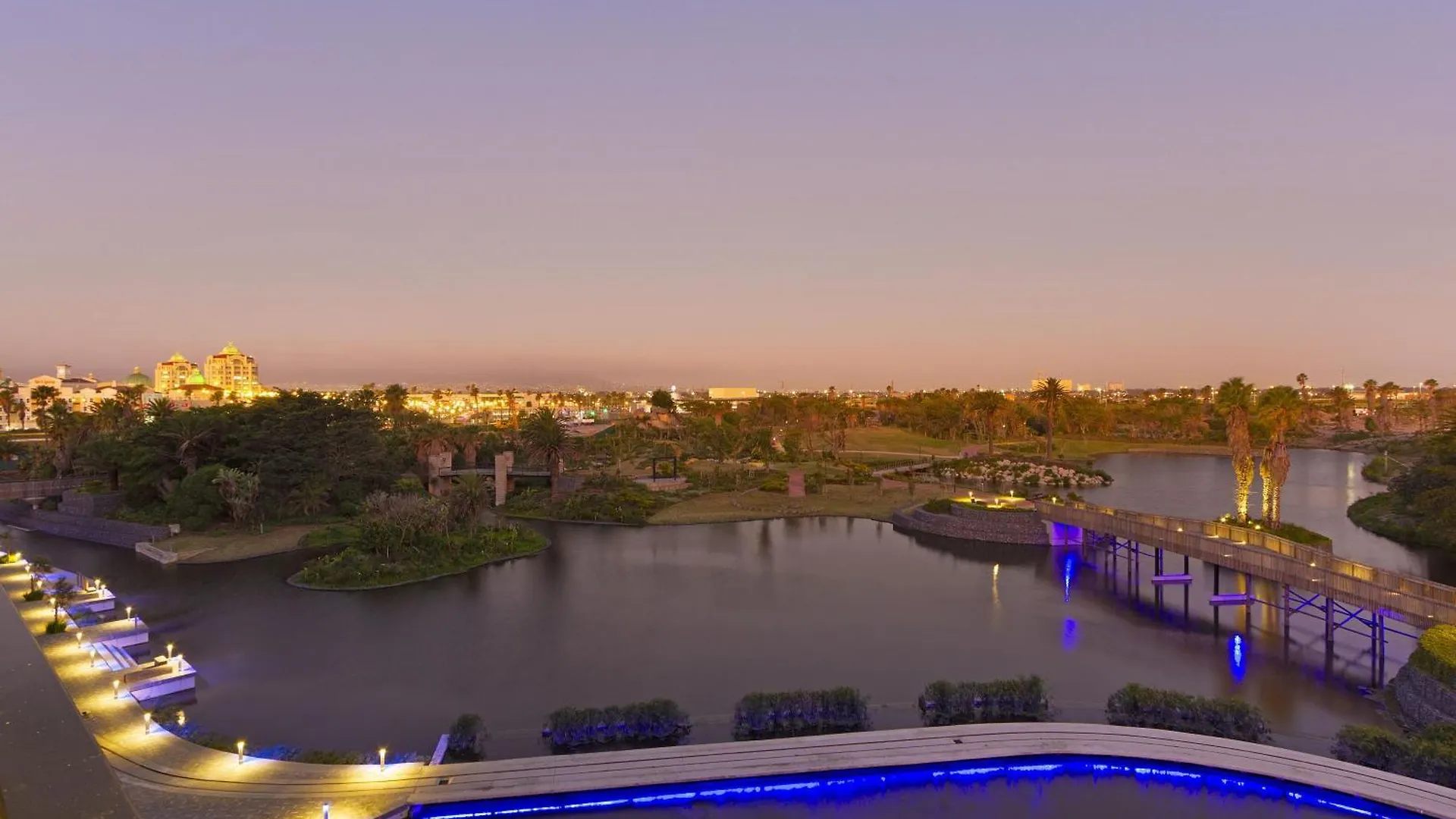 Bridgewater View 502 By Hostagents contacts